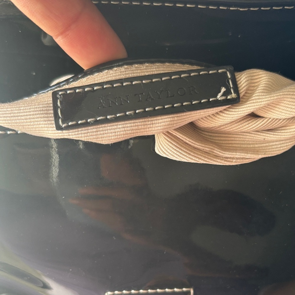 Ann Taylor Black Patent Leather Wristlet - Picture 3 of 6